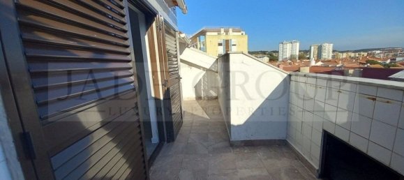 3 Schlafzimmer Doppelhaus in Costa da Caparica, Portugal, Nr. 29547 38