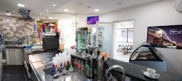 3غرفة عقار تجاري في Vittoria, Italy رقم 43619 20