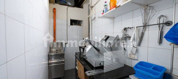 3غرفة عقار تجاري في Vittoria, Italy رقم 43619 11