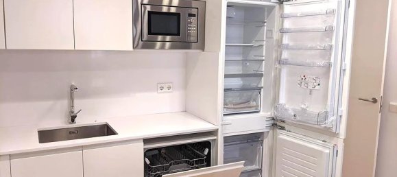 2 Schlafzimmer Penthouse in Ciutat Vella, Spain, Nr. 78961 4