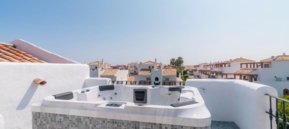 3 Schlafzimmer Penthouse in Marbella, Spain, Nr. 146520 32