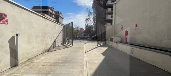  مرآب في Milan, Italy 16متر مربع رقم 241709 13