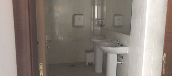 Gewerbliche Immobilie in Lisbon, Portugal 2400m², Nr. 49564 21