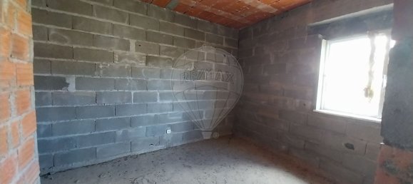 3 bedrooms House in Orvalho, Portugal No. 43872 4