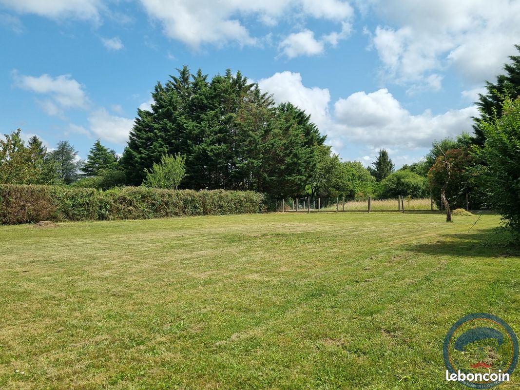 Terreno em Amboise, France 925 m² N.º 267456