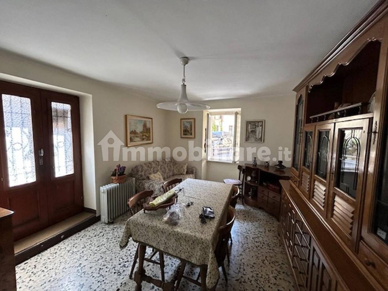 Дом с 2 спальнями в Колонно, Италия № 259278