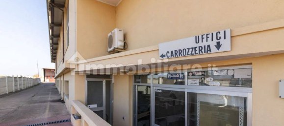5 rooms Warehouse in Monserrato, Italy No. 336148 8