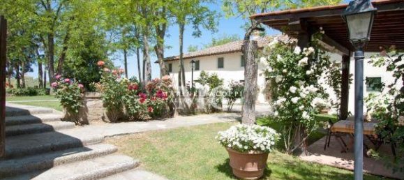 6 bedrooms Villa in Barberino Tavarnelle, Italy No. 192535 3