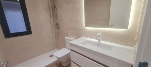 3 chambres Appartement à Barcelona, Spain No. 181887 5