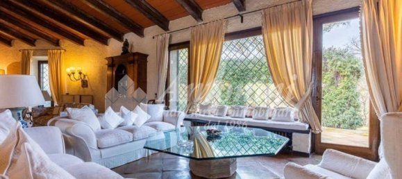 9 bedrooms Villa in Rome, Italy No. 332878 7