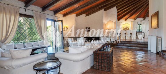 9 bedrooms Villa in Rome, Italy No. 332878 6