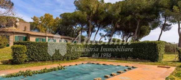 9 bedrooms Villa in Rome, Italy No. 332878 4