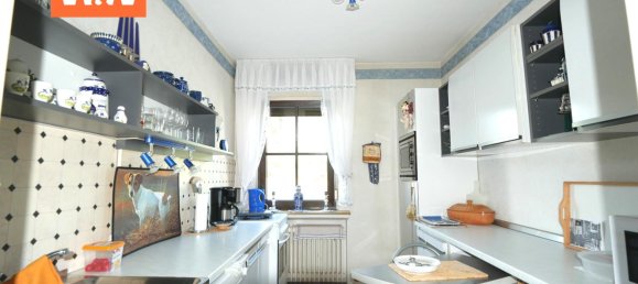 Casa de 12 divisões em Coburg, Germany N.º 180887 10