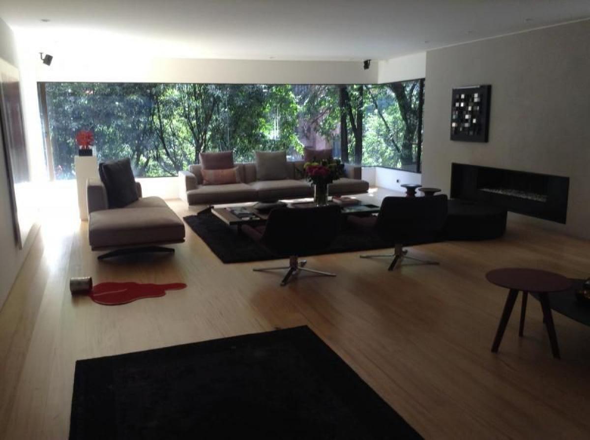 3 bedrooms House in Bogota, Colombia No. 13395