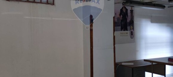 130m² Commercial property in Naples, Italy No. 266127 9