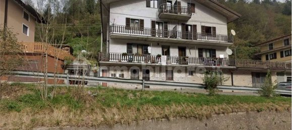 2 bedrooms Apartment in Collio, Italy No. 265510 2