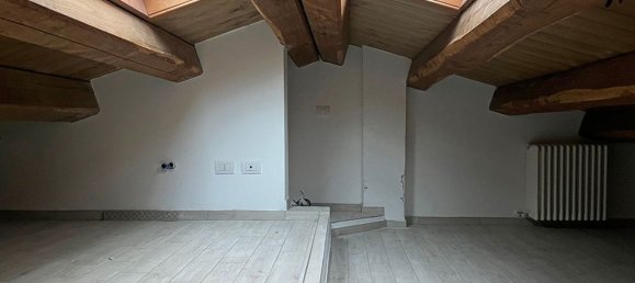 Dúplex de 2 habitaciónes en L'Aquila, Italy No. 104917 20