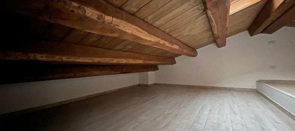 Dúplex de 2 habitaciónes en L'Aquila, Italy No. 104917 16