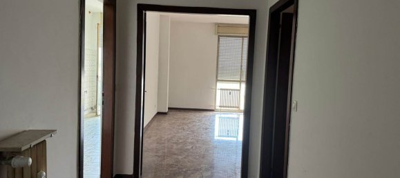 Квартира с 4 комнатами в Падуя, Италия № 301159 3