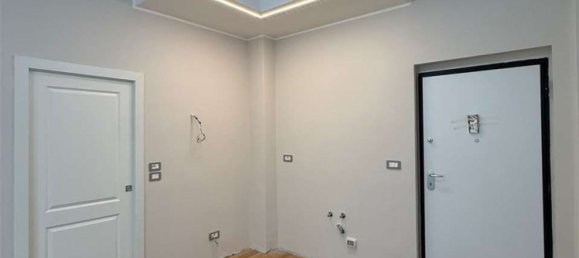 Apartamento de 2 habitaciónes en Milan, Italy No. 261233 3