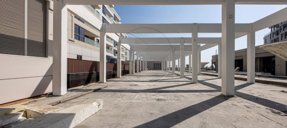 Laden in Saadiyat Island, UAE 455m², Nr. 29744 9