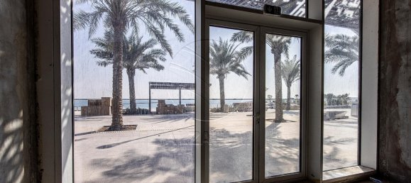 Laden in Saadiyat Island, UAE 455m², Nr. 29744 4