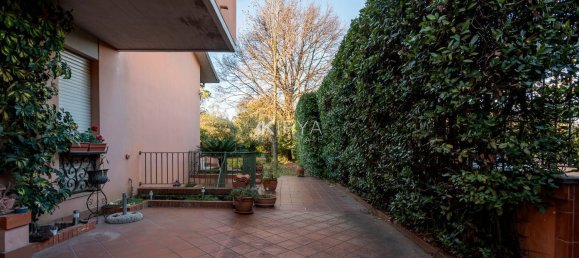 14 bedrooms Villa in Pisa, Italy No. 376683 26