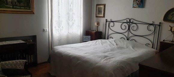 9 rooms House in Padua, Italy No. 22275 11