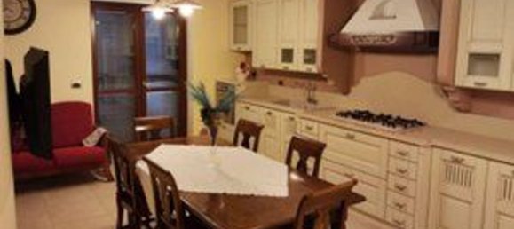 5 bedrooms Villa in Trani, Italy No. 327167 16