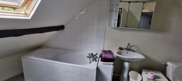 5 bedrooms House in Maysel, France No. 90286 22