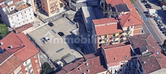 500m² Garage in Piacenza, Italy No. 208485 4