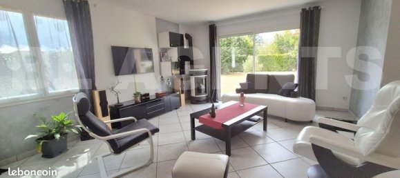 4 Schlafzimmer Haus in Sarthe, France, Nr. 315628 3