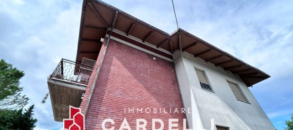 Casa de 8 divisões em Montecassiano, Italy N.º 307197 6