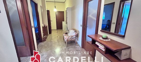 Casa de 8 divisões em Montecassiano, Italy N.º 307197 37