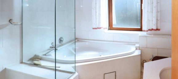 7 rooms House in Hanover, Germany No. 178938 6