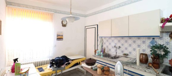 7 rooms House in Hanover, Germany No. 178938 11