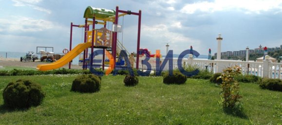 Apartamento de 2 dormitorios en Sveti Vlas, Bulgaria No. 642 25