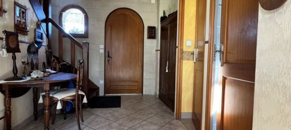 Casa de 4 dormitorios en Rubempre, France No. 160281 2