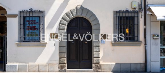 4 bedrooms Apartment in Campi Bisenzio, Italy No. 295177 48