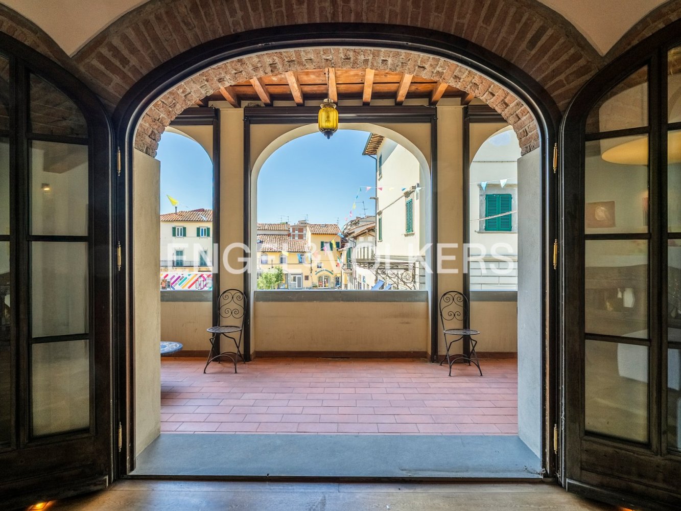 4 bedrooms Apartment in Campi Bisenzio, Italy No. 295177