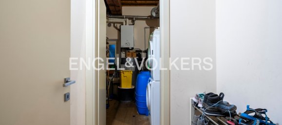 4 bedrooms Apartment in Campi Bisenzio, Italy No. 295177 29