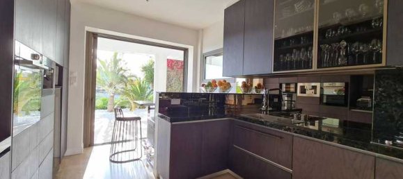 5 غرف نوم فيلا في Agios Tychonas, Cyprus رقم 6477 2