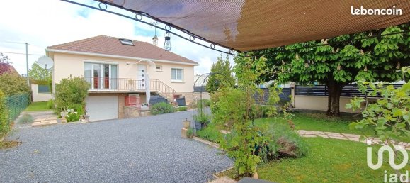 3 غرف نوم منزل في La Riviere-de-Corps, France رقم 76480 17