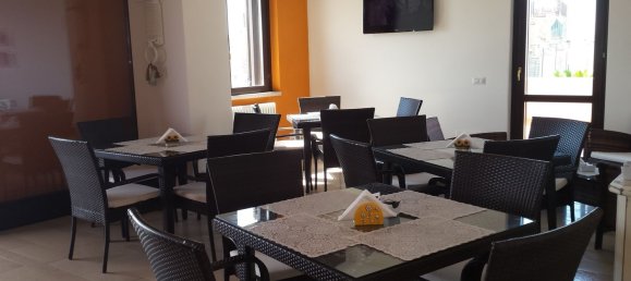 Bâtiment à Trani, Italy 290m² No. 64836 21