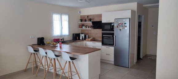 Casa de 4 dormitorios en Vinon-sur-Verdon, France No. 329304 2