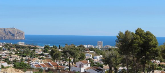 4 bedrooms Villa in Javea, Spain No. 8341 10