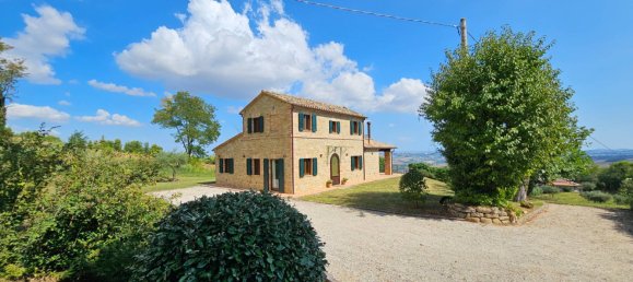 3 bedrooms House in Loro Piceno, Italy No. 363299 3