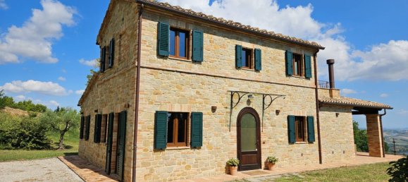 3 bedrooms House in Loro Piceno, Italy No. 363299 9