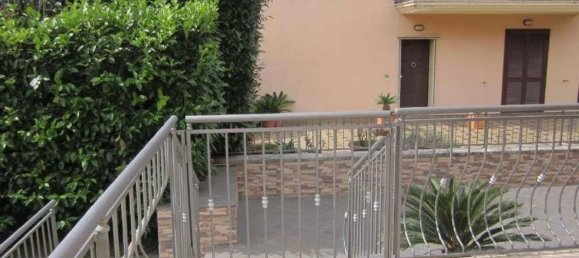 Квартира с 7 комнатами в Сириньяно, Италия № 93669 25