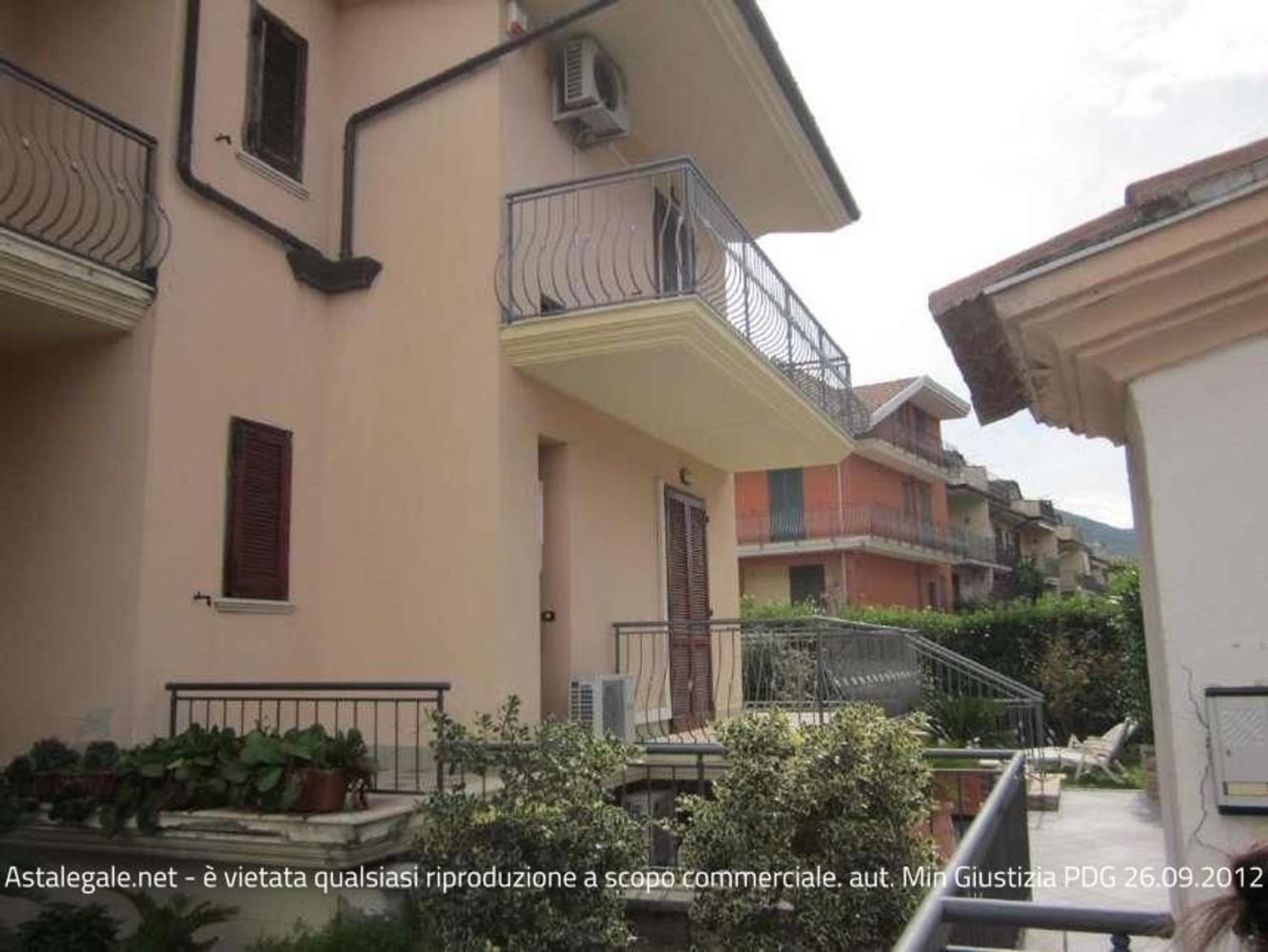 Квартира с 7 комнатами в Сириньяно, Италия № 93669